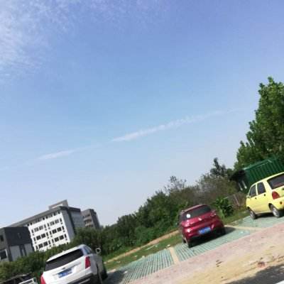 仲孙寒冠